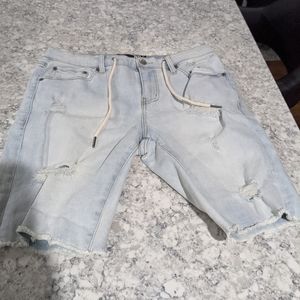 Men's jean shorts size 31